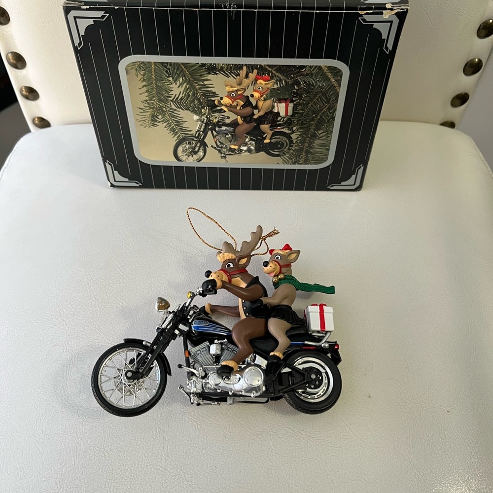 1997 Harley Davidson collector’s ornament